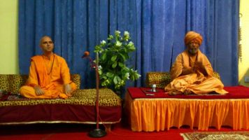 MM Sw. Vishokanandji with MM Sw.Jasraj Puriji in Jadan Apr2013