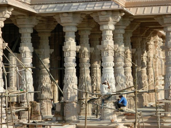 OM Ashram  Temple - Pillars